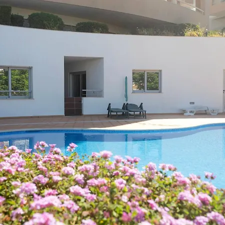 Апартаменты Luamar *